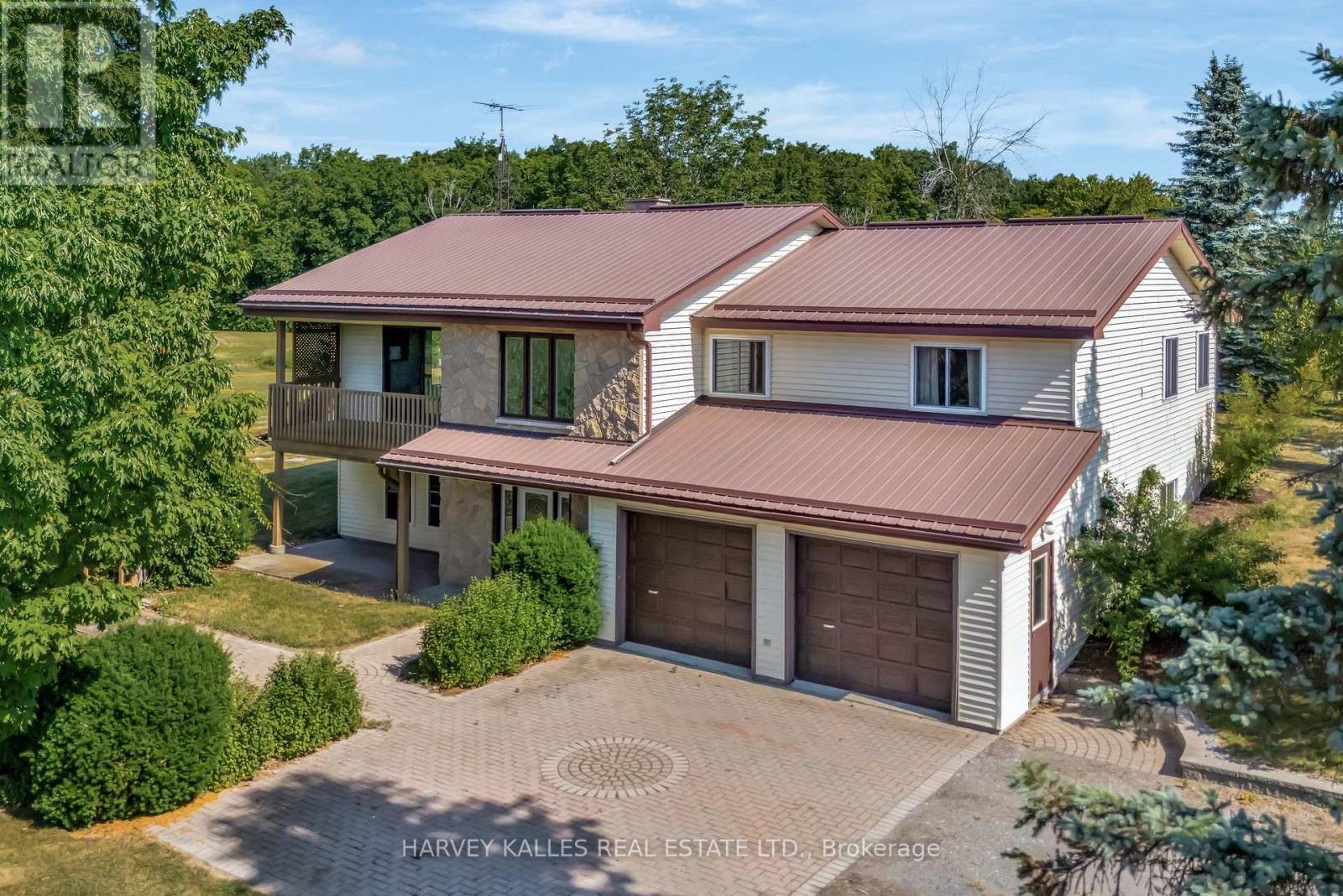 1015 County 2 Rd, Prince Edward County Hillier, ON K0K 2J0