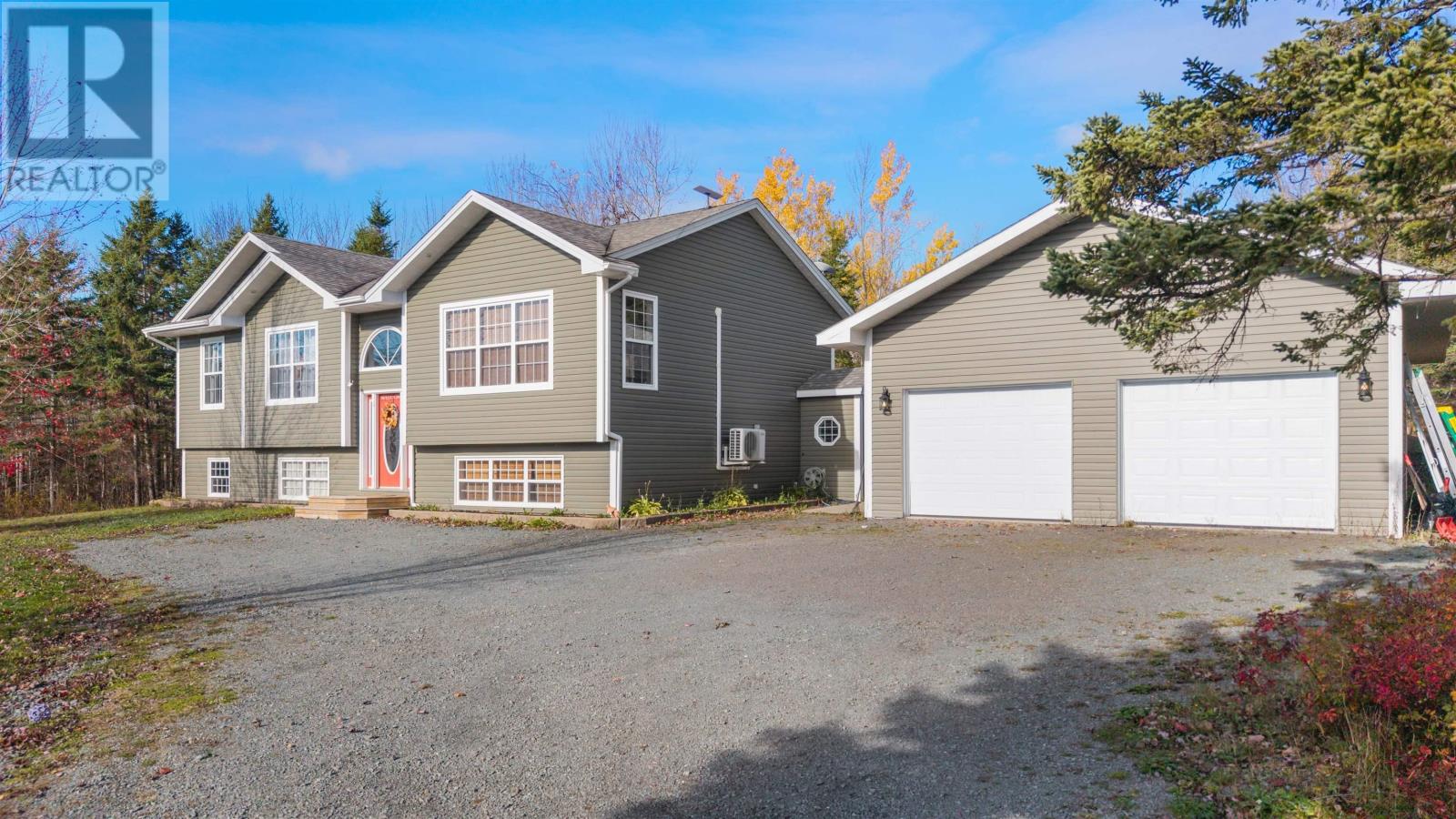 3 Maceachern Loop, Lower South River, NS B2G 2L4