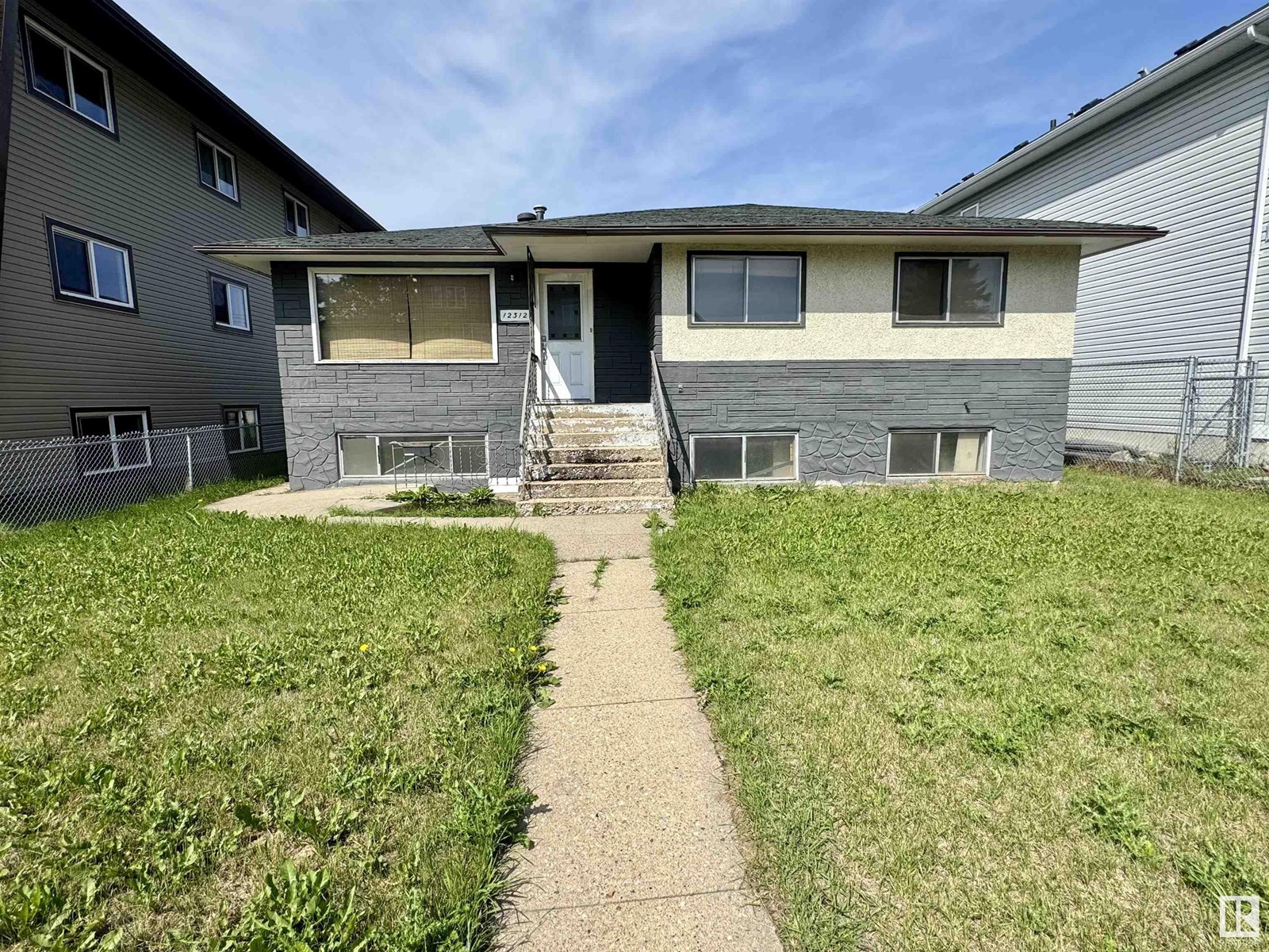 82 St Nw Unit 12312, Edmonton, AB T5B 2X2