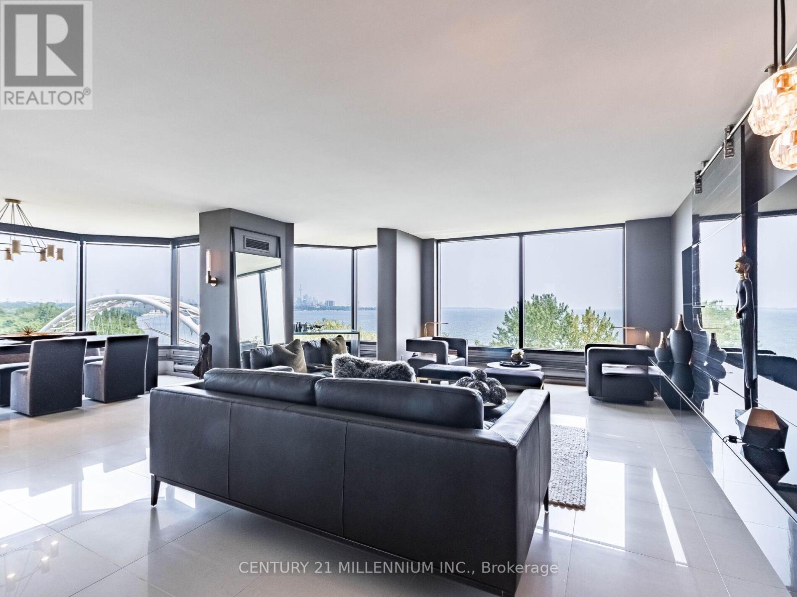 603 1 Palace Pier Ct, Toronto, ON M8V 3W9