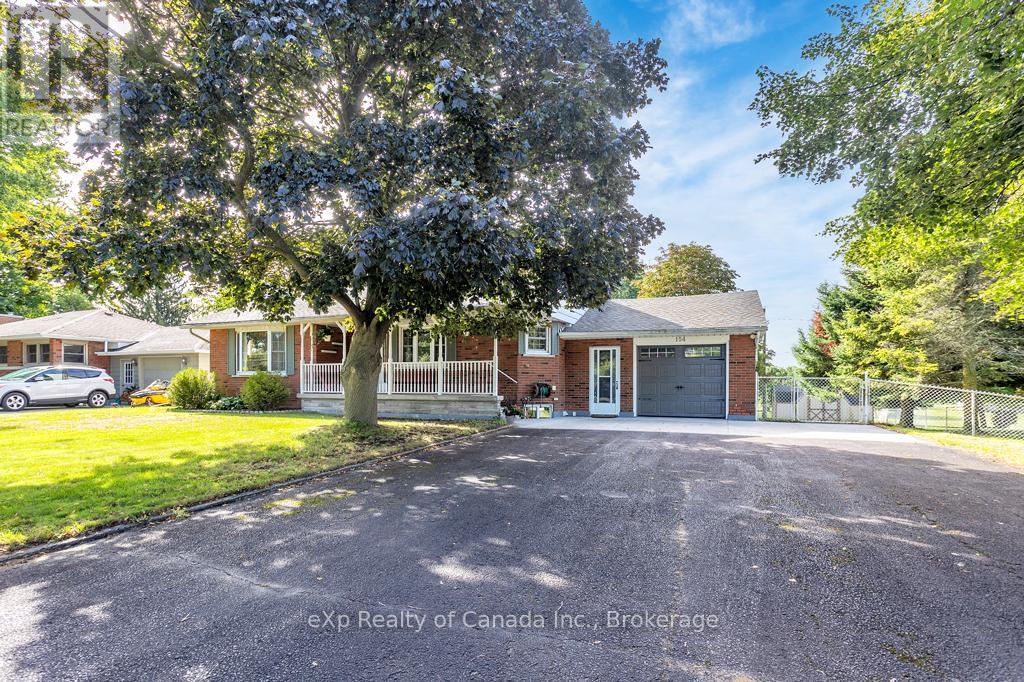 154 Main St, Norfolk Courtland, ON N0J 1E0