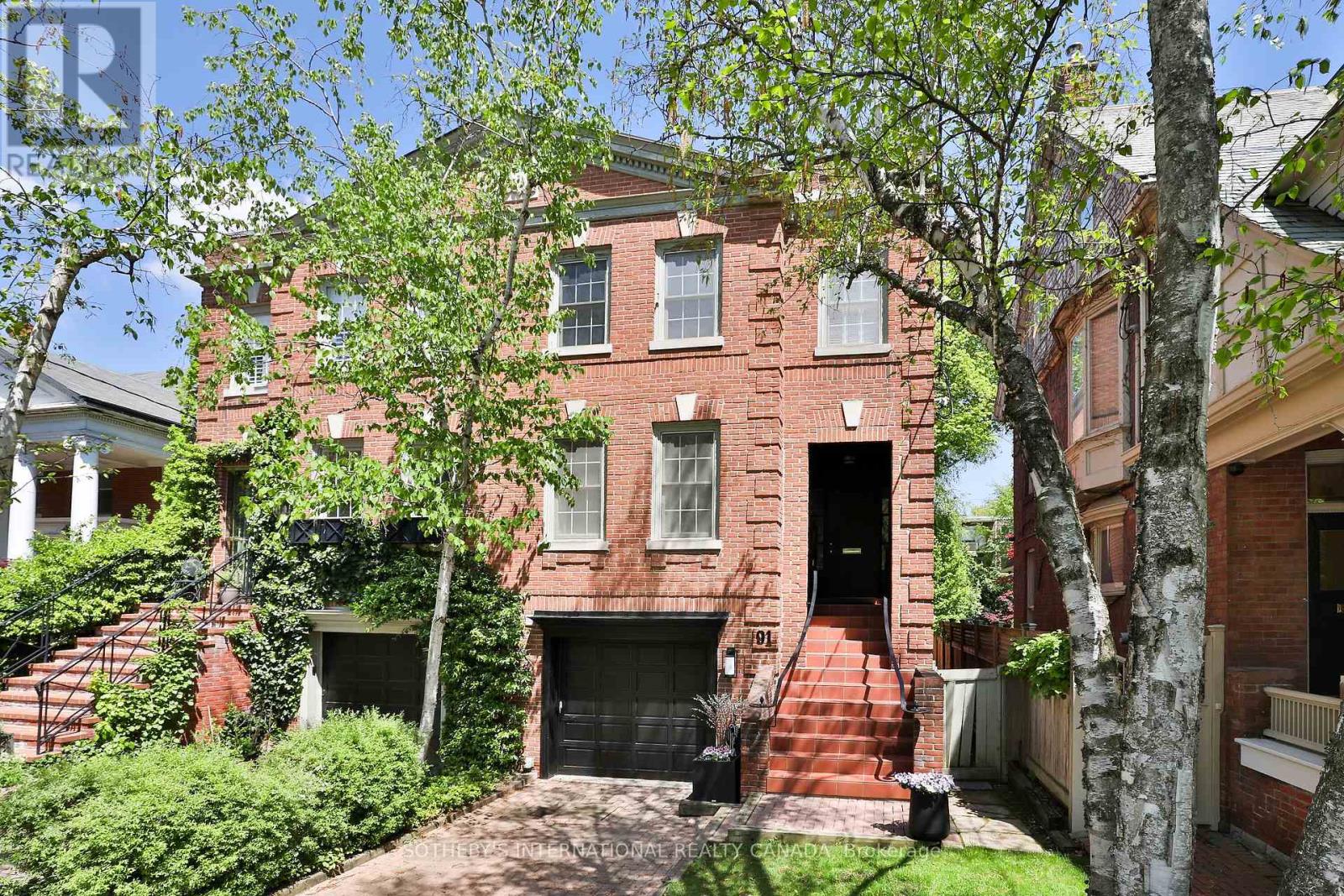 91 Glen Rd, Toronto, ON M4W 2V5