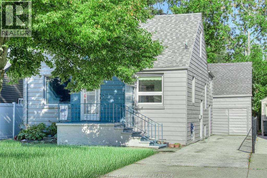 2420 Francois Rd, Windsor, ON N8W 4T4