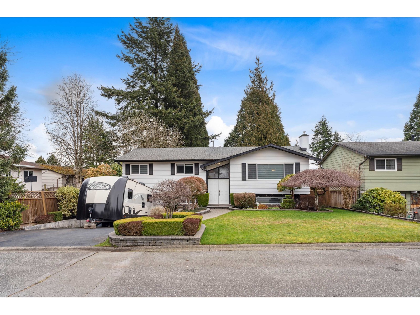 7086 Papuc Pl, Delta, BC V4E 1W1