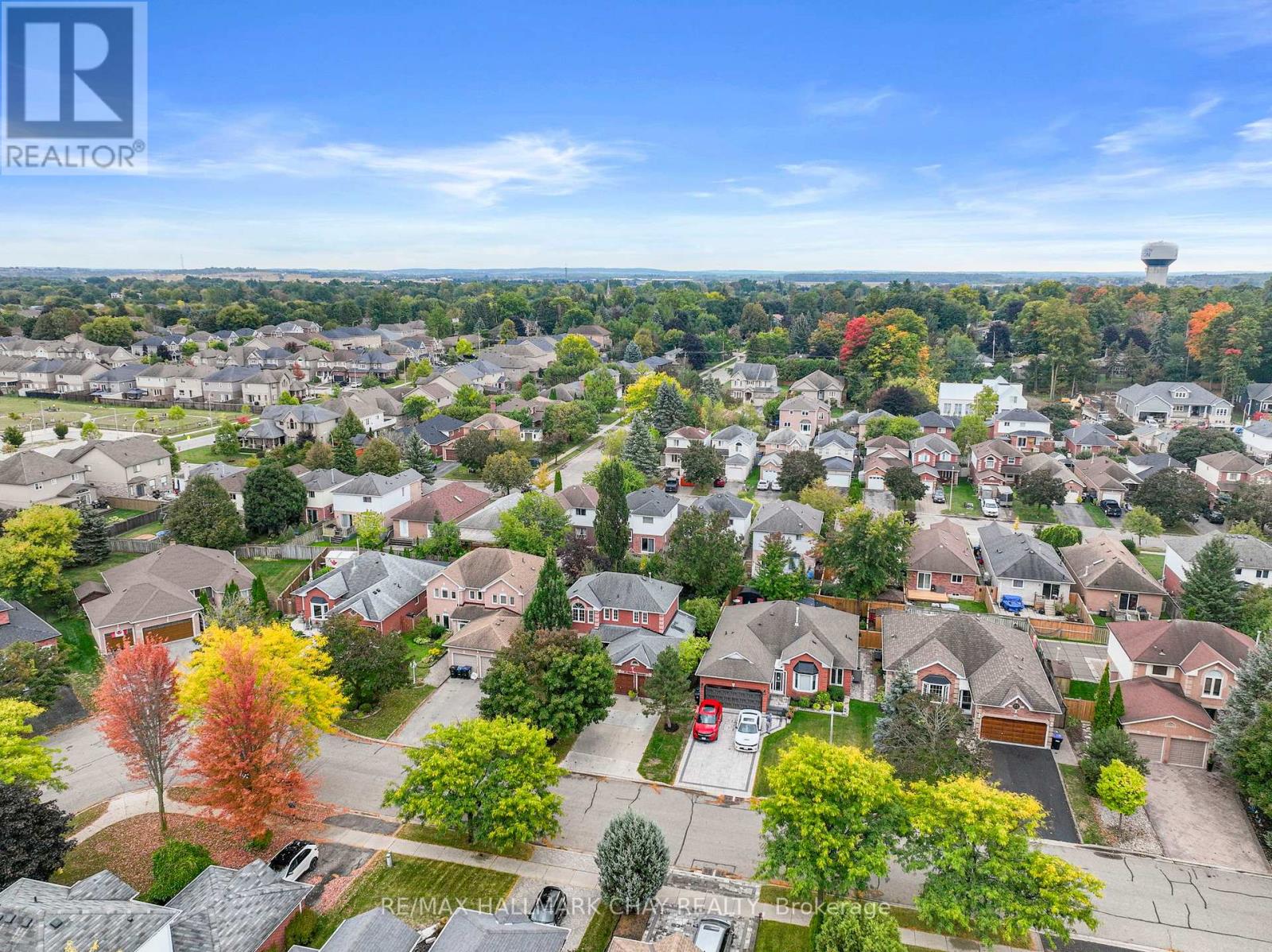 19 Darling Cres, New Tecumseth, ON L9R 1P7