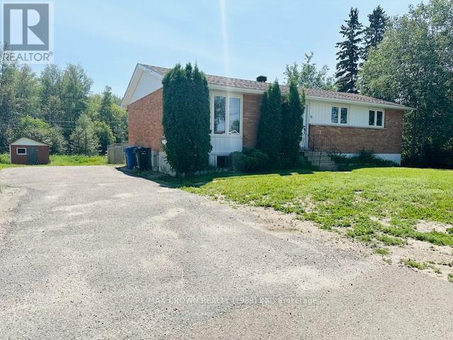 16 Nipigon Ave, Kapuskasing, ON P5N 1Z4