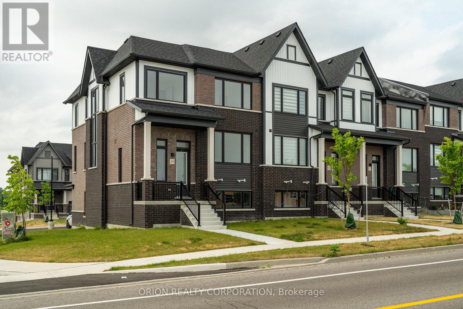 19 160 Densmore Rd, Cobourg, ON K9A 4J9