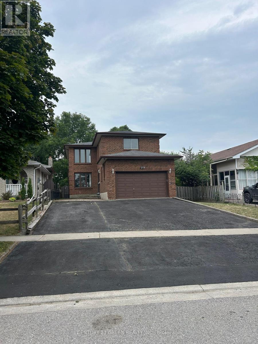 719 Keates Ave, Oshawa, ON L1H 7Y3