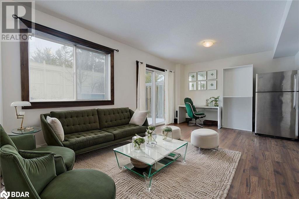 57 Ferndale Drive S Unit 7, Barrie, ON L4N 5T6