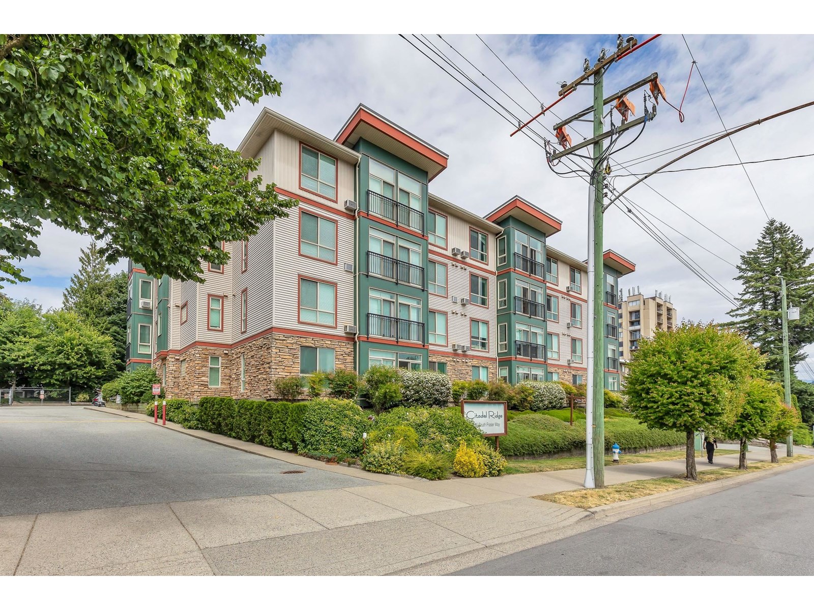 33485 S Fraser Way Unit 207, Abbotsford, BC V2S 8P9