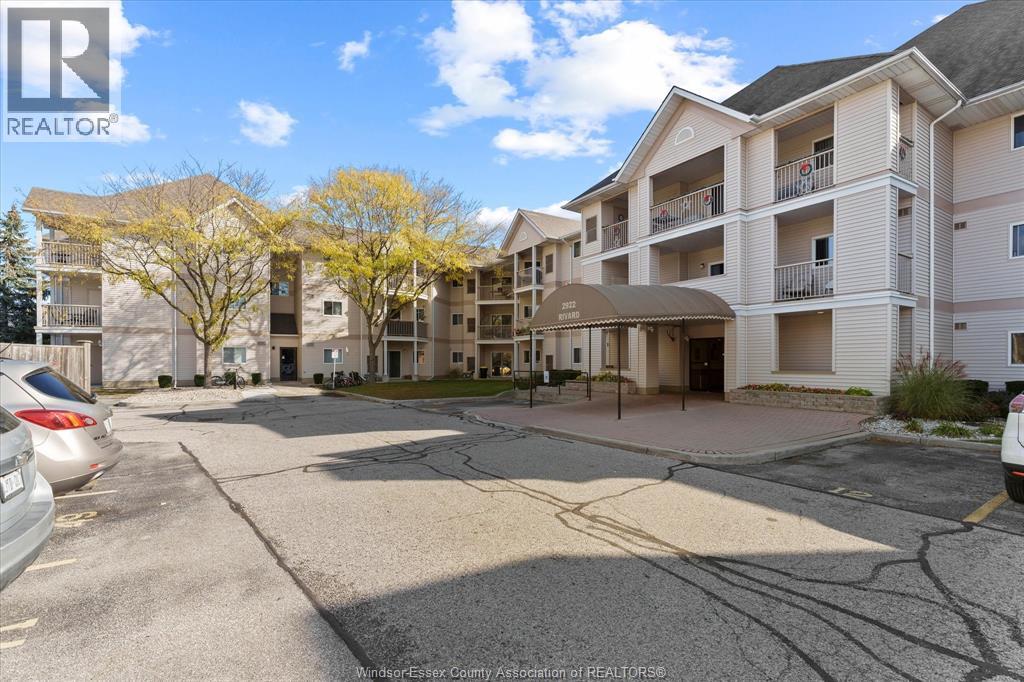 2922 Rivard Unit 116, Windsor, ON N9T 3N9