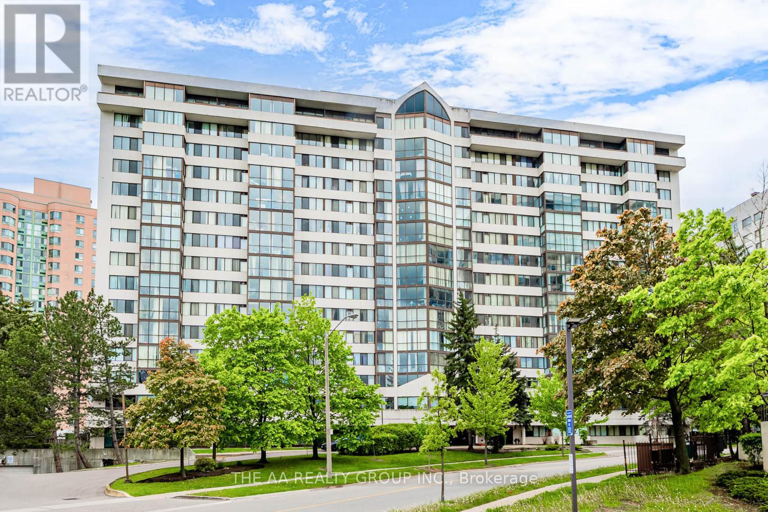 1004 21 Markbrook Ln E, Toronto, ON M9V 5E4