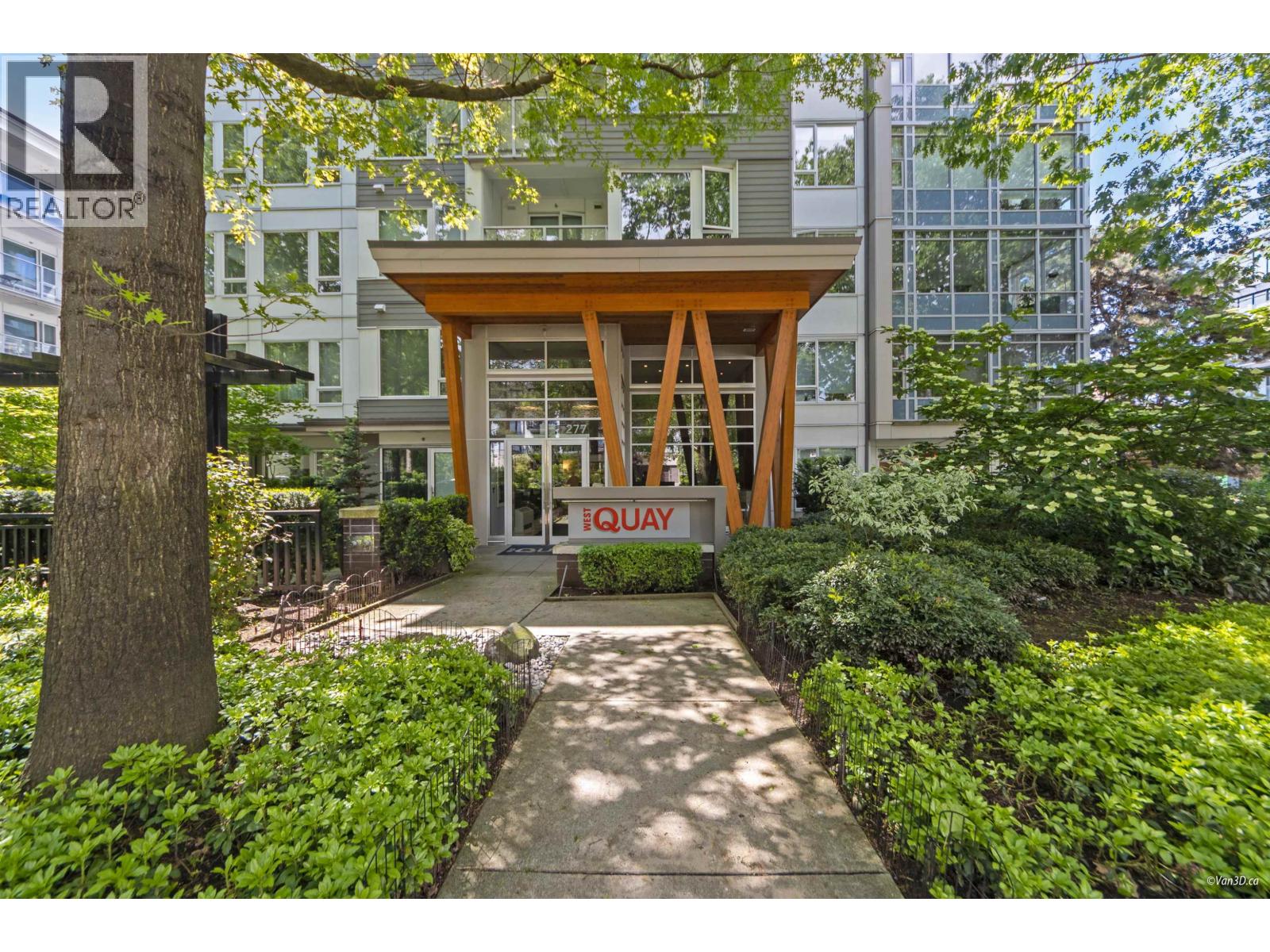 277 W 1st Street Unit 107, North Vancouver, BC V7M 0E8