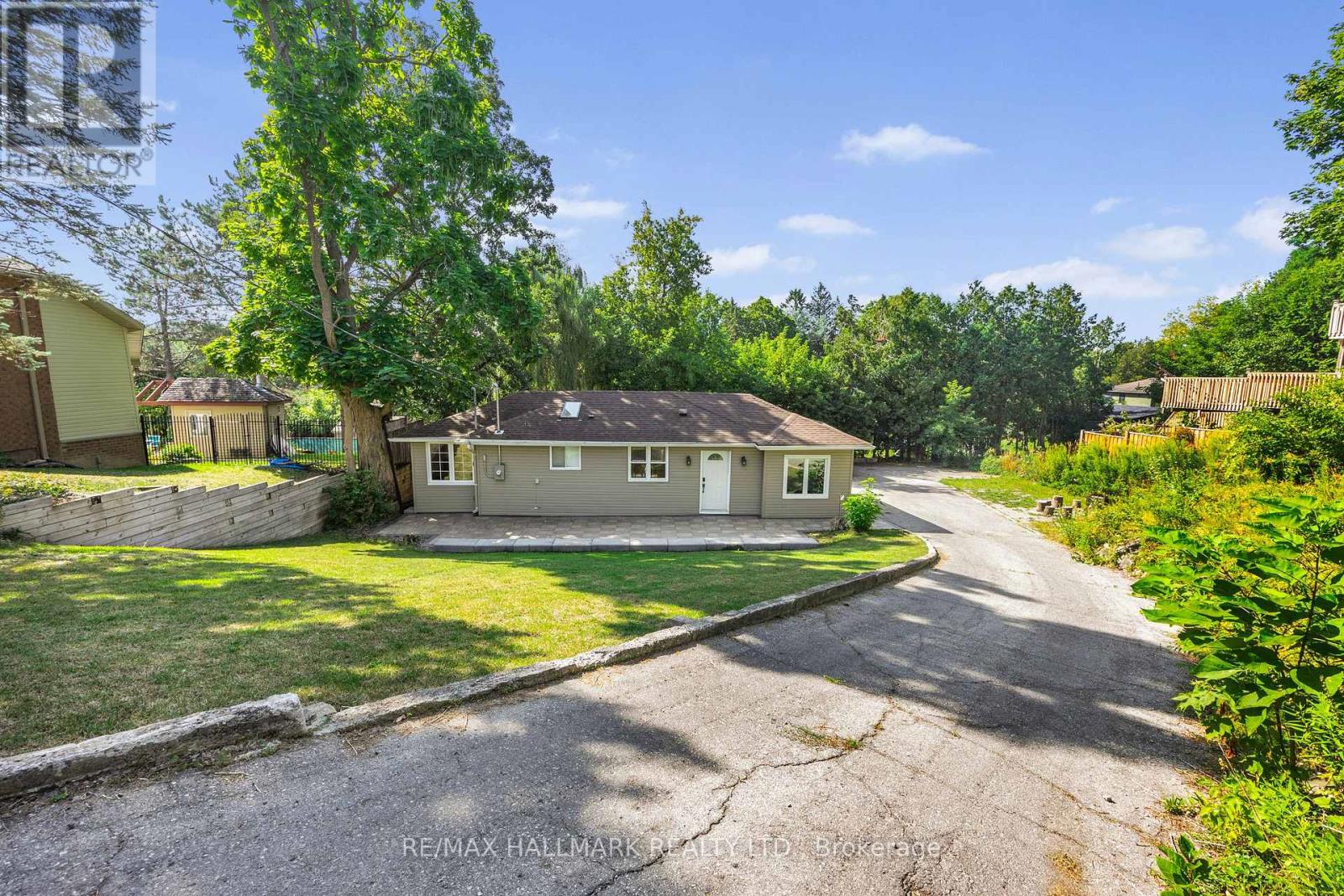 31 Mitchell Ave, Whitchurch-stouffville, ON L4A 7X3