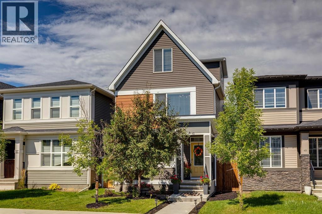 53 Seton Mnr SE, Calgary, AB T2C 2C9