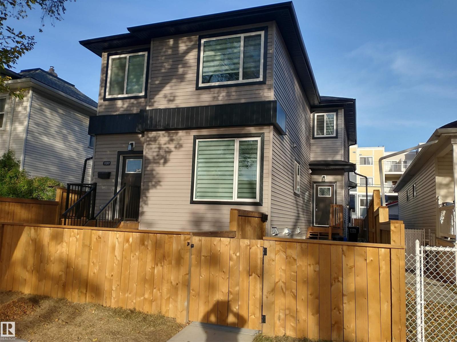 95 St Nw Unit 11315 #a, Edmonton, AB T5G 1P2