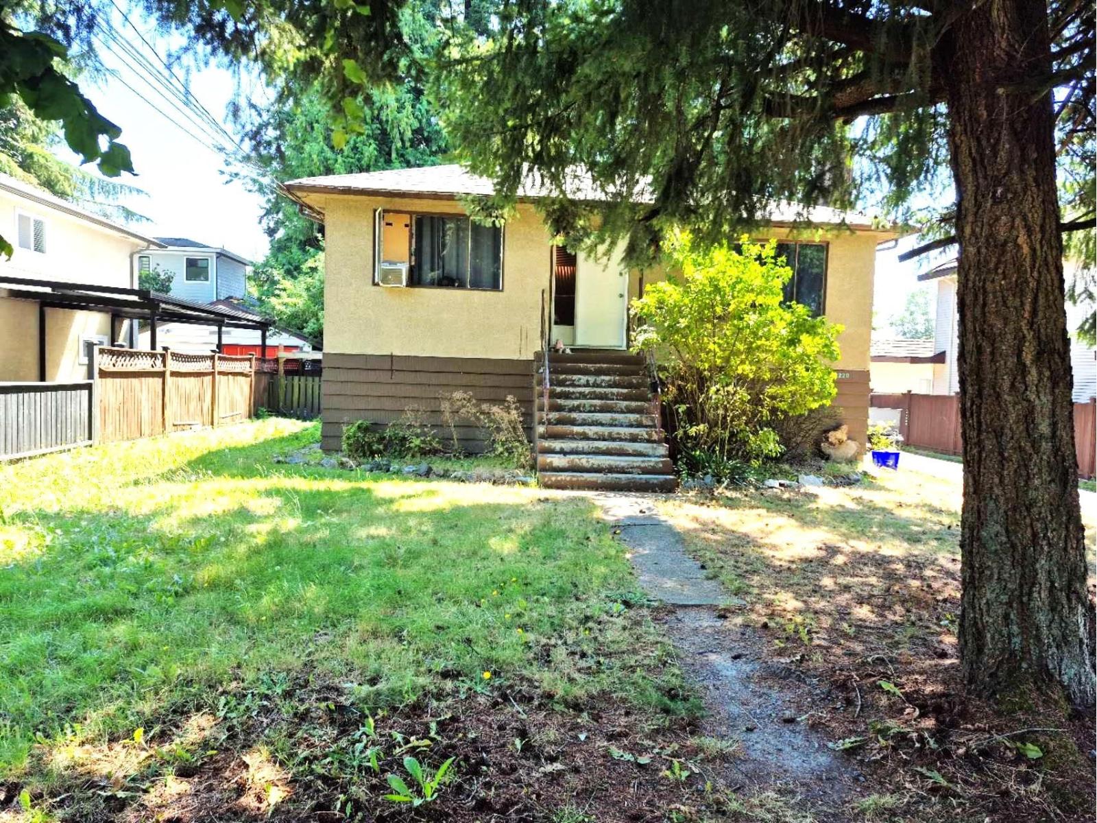 82 Avenue Unit 11220, Delta, BC V4C 2B7