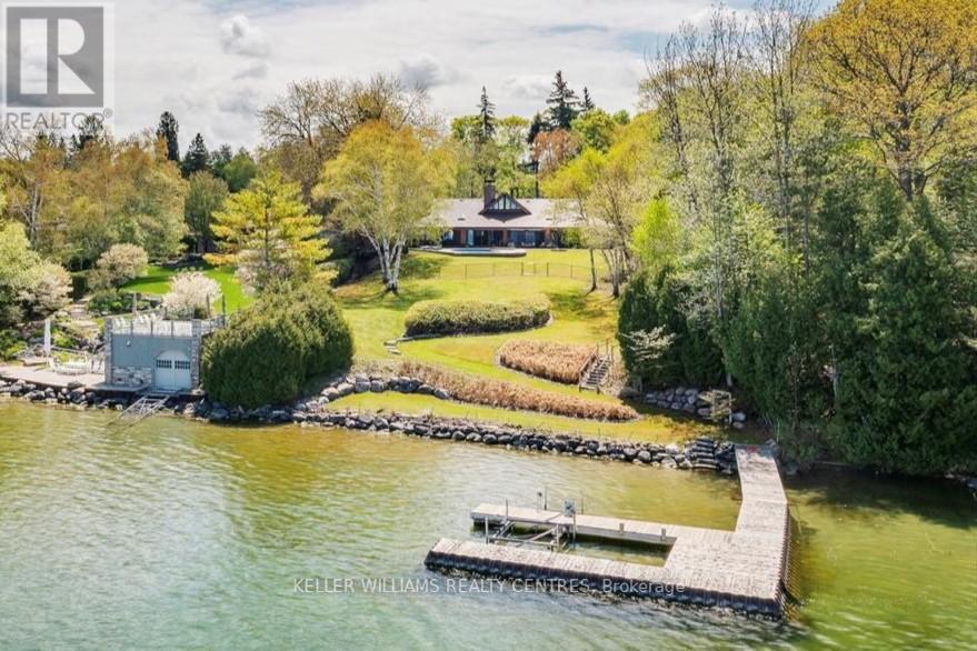 700 Lake Dr N, Georgina, ON L4P 3E9