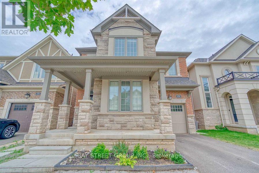 170 Fowley Dr, Oakville, ON L6H 0M8