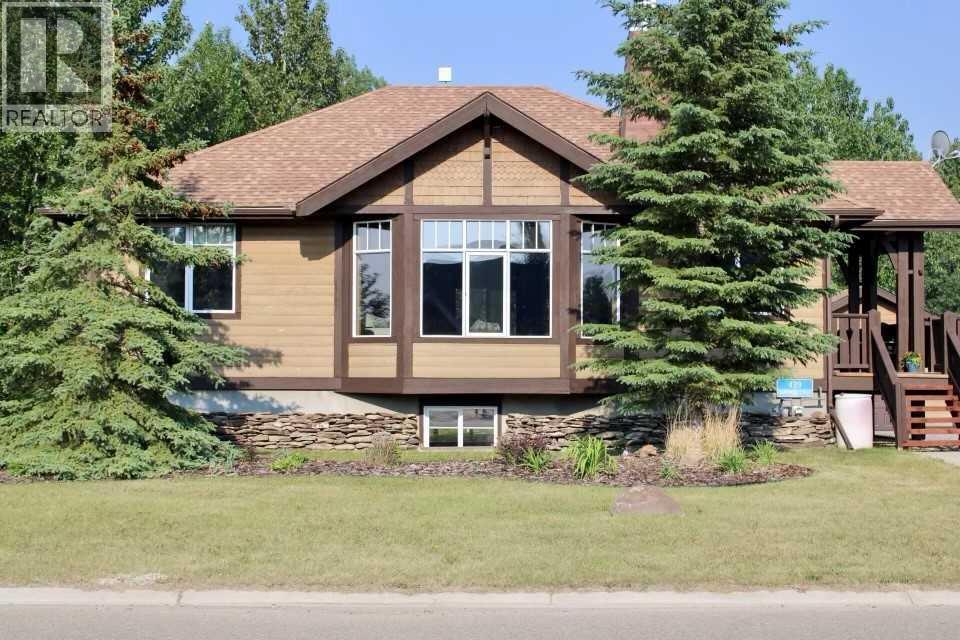439 Summer Cres, Ponoka County, AB T0C 2J0