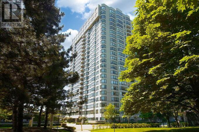 301 1 Aberfoyle Cres, Toronto, ON M8X 2X8