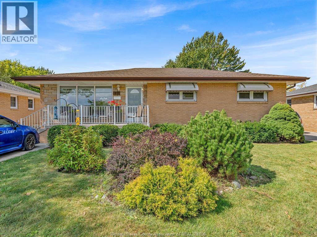 132 Victoria, Amherstburg, ON N9V 2K3