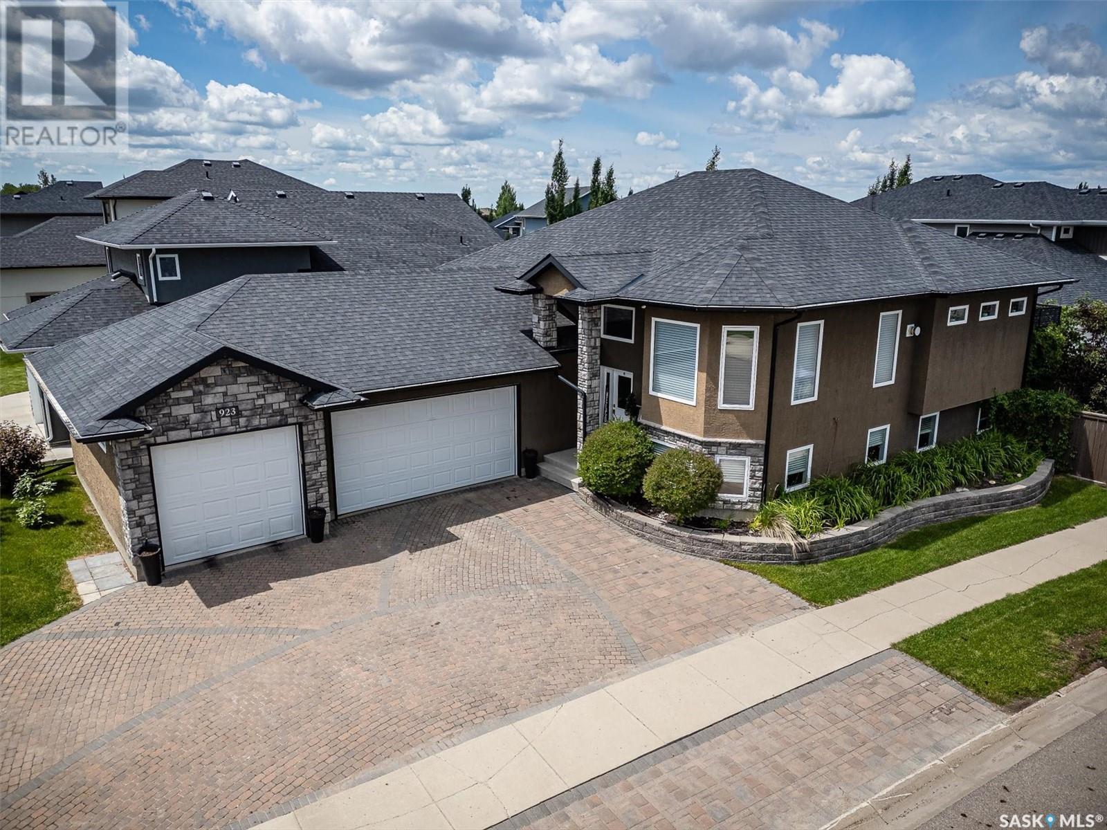923 Sauer Cres, Saskatoon, SK S7W 0K2 MLS SK975249 Houseful
