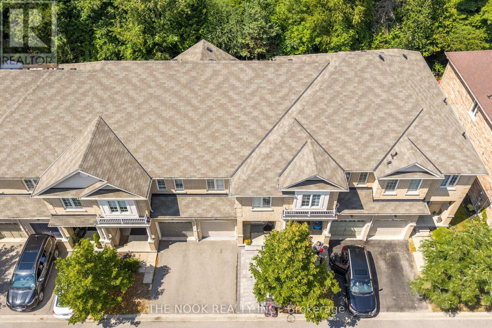 10 Edison Way, Whitby, ON L1R 0J9