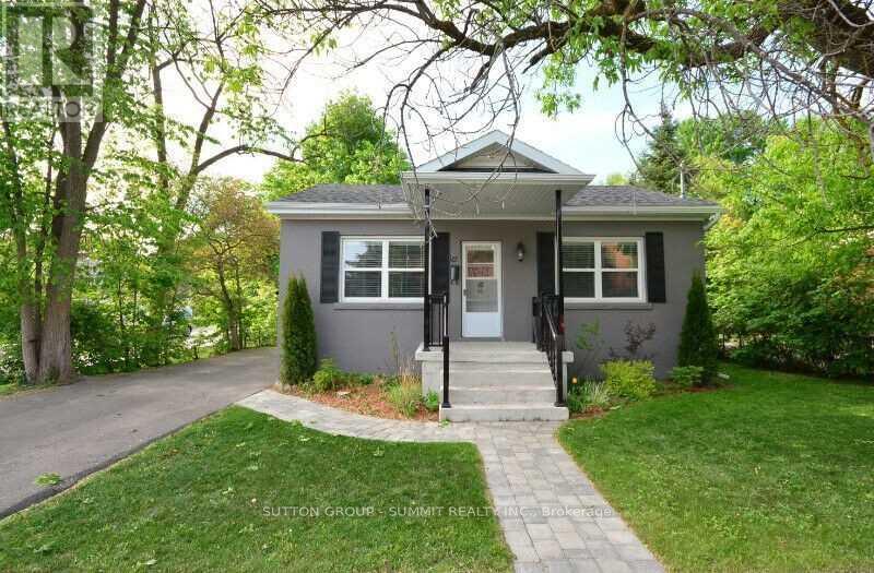 16 Ontario St W, Mississauga, ON L5M 1S8