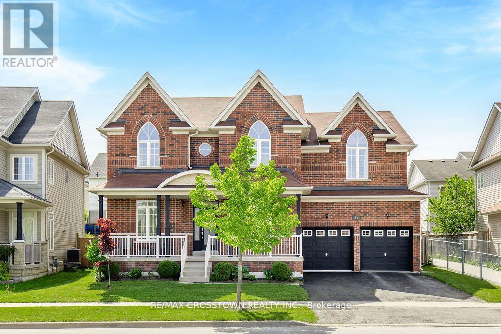 61 The Queensway, Barrie, ON L4M 7J3