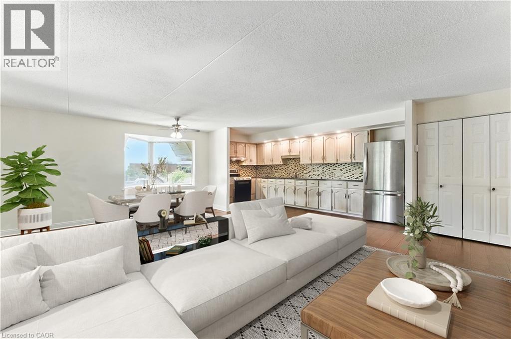 384 Erb Street W Unit 404, Waterloo, ON N2L 1W6