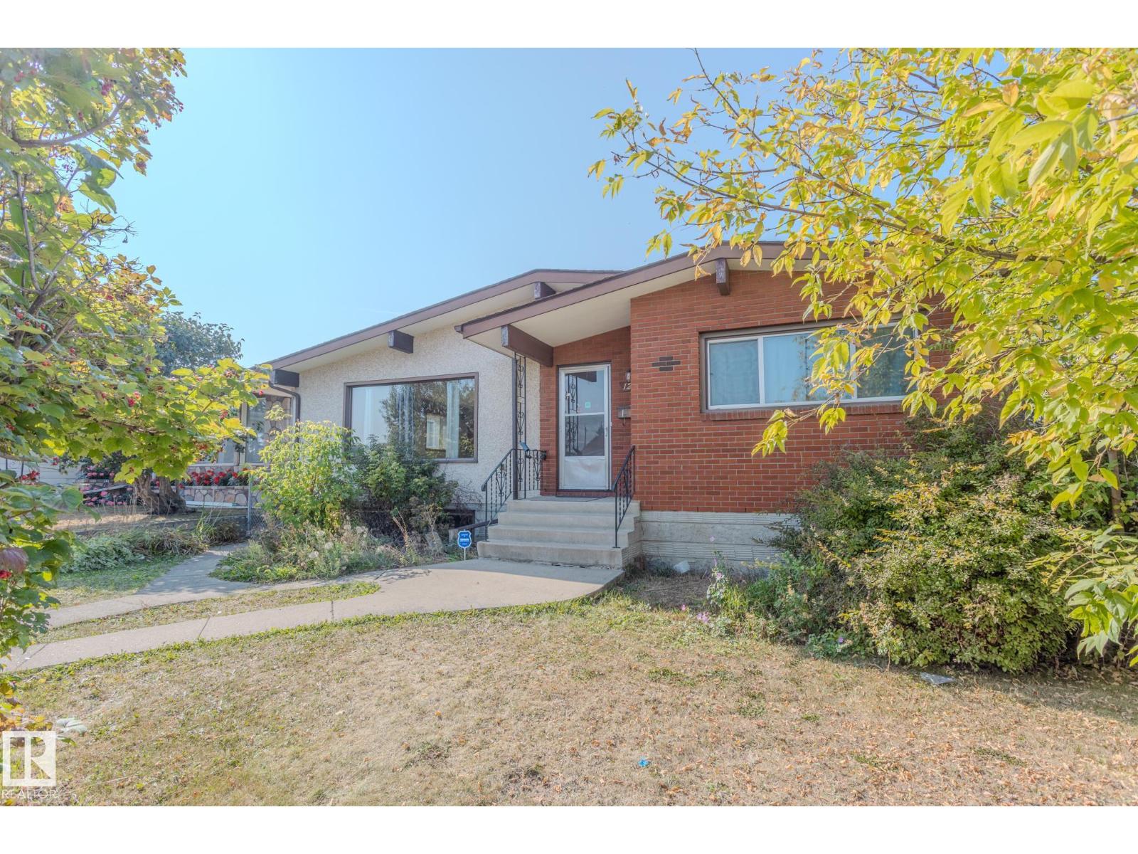 87 St Nw Unit 12920, Edmonton, AB T5E 3E1