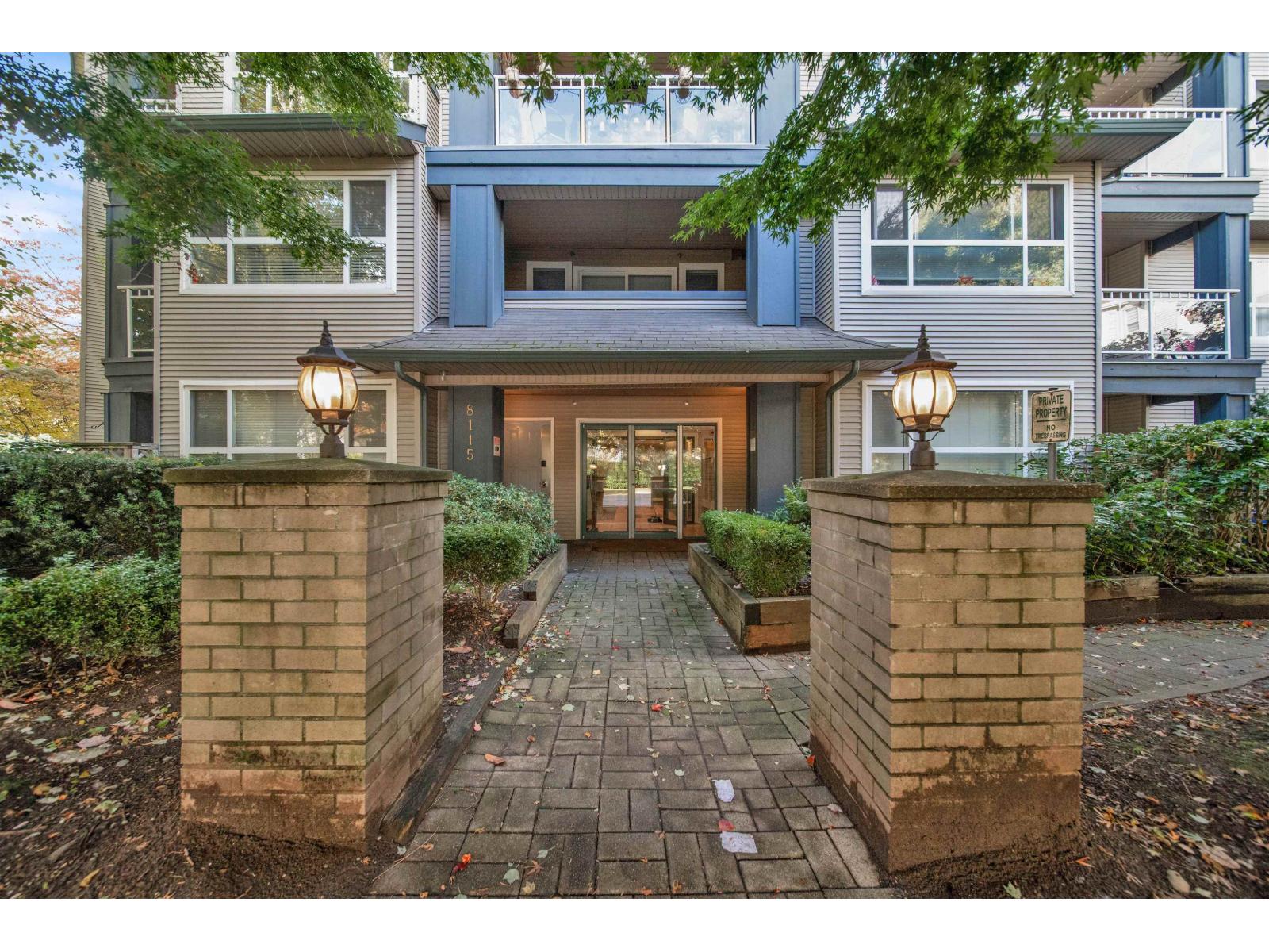 8115 121a Street Unit 210, Surrey, BC V3W 1J2