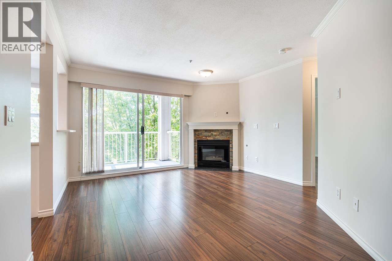135 Eleventh Street Unit 302, New Westminster, BC V3M 4C7