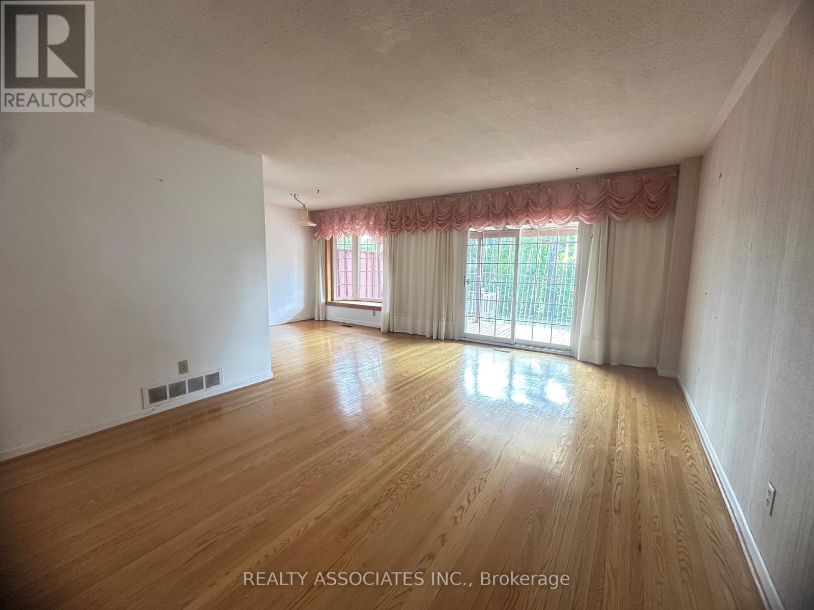 117 Crockamhill Dr, Toronto, ON M1S 2L2