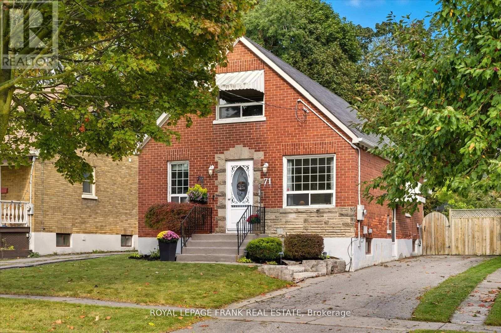71 Lasalle Ave, Oshawa, ON L1H 5Y3