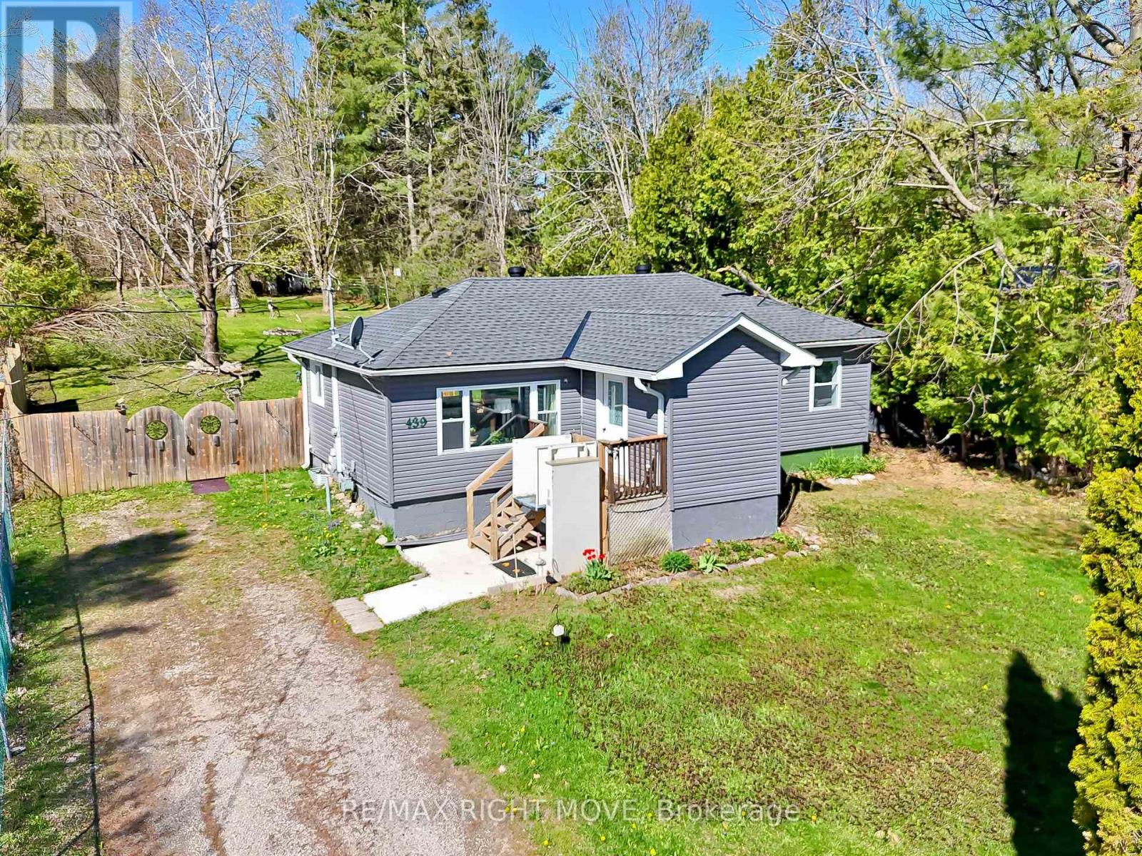 439 Sundial Dr, Orillia, ON L3V 4A7