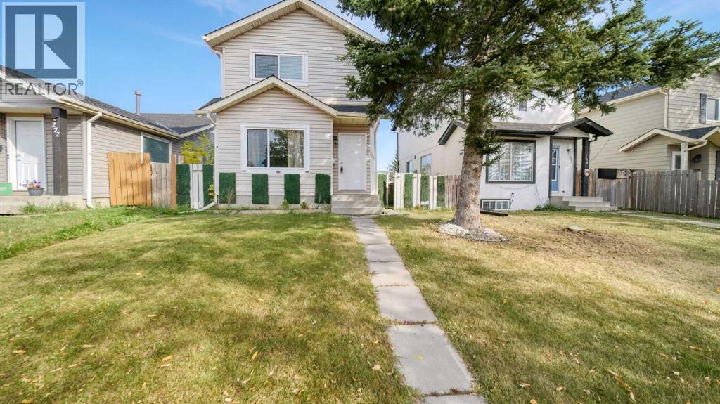 268 Falton Dr NE, Calgary, AB T3J 2W6