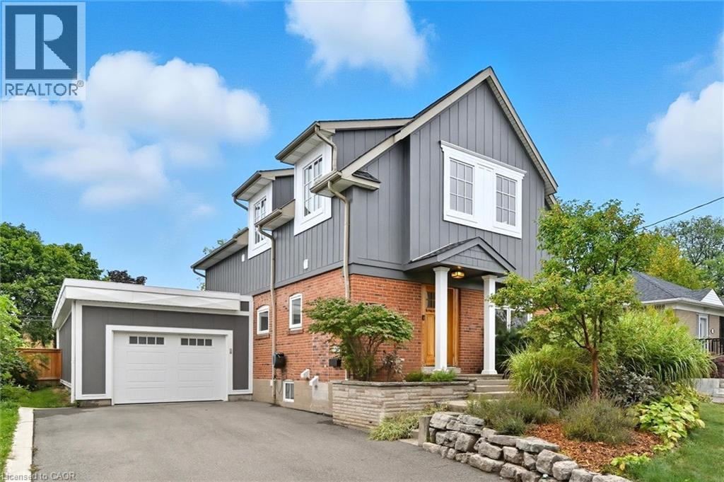 1348 Augustine Dr, Burlington, ON L7P 2M8