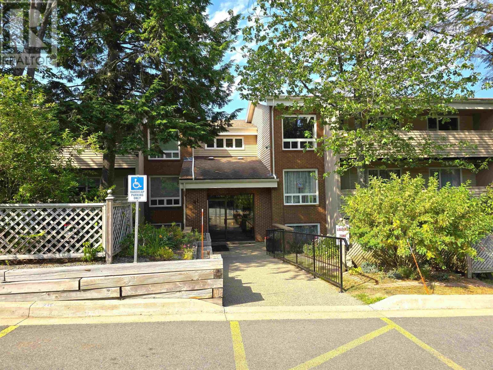 41 Moirs Mill Road Unit 208, Bedford, NS B4A 3C4