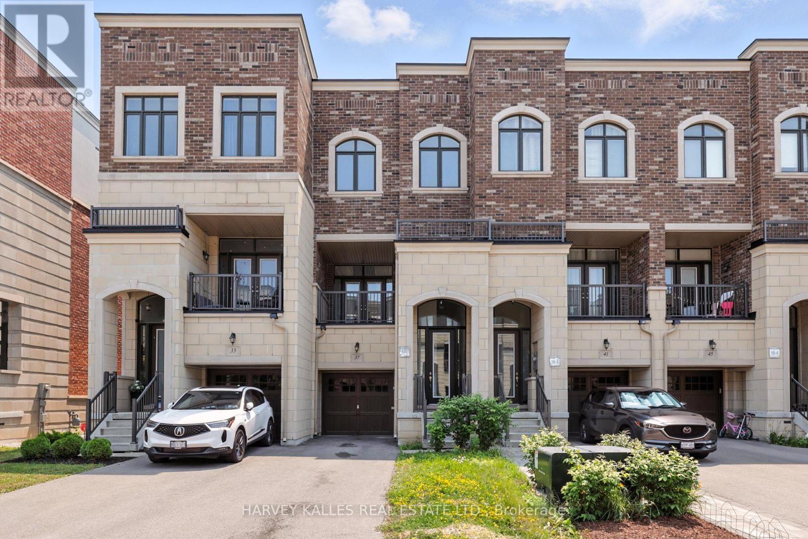 37 Arianna Cres, Vaughan, ON L6A 4Z9
