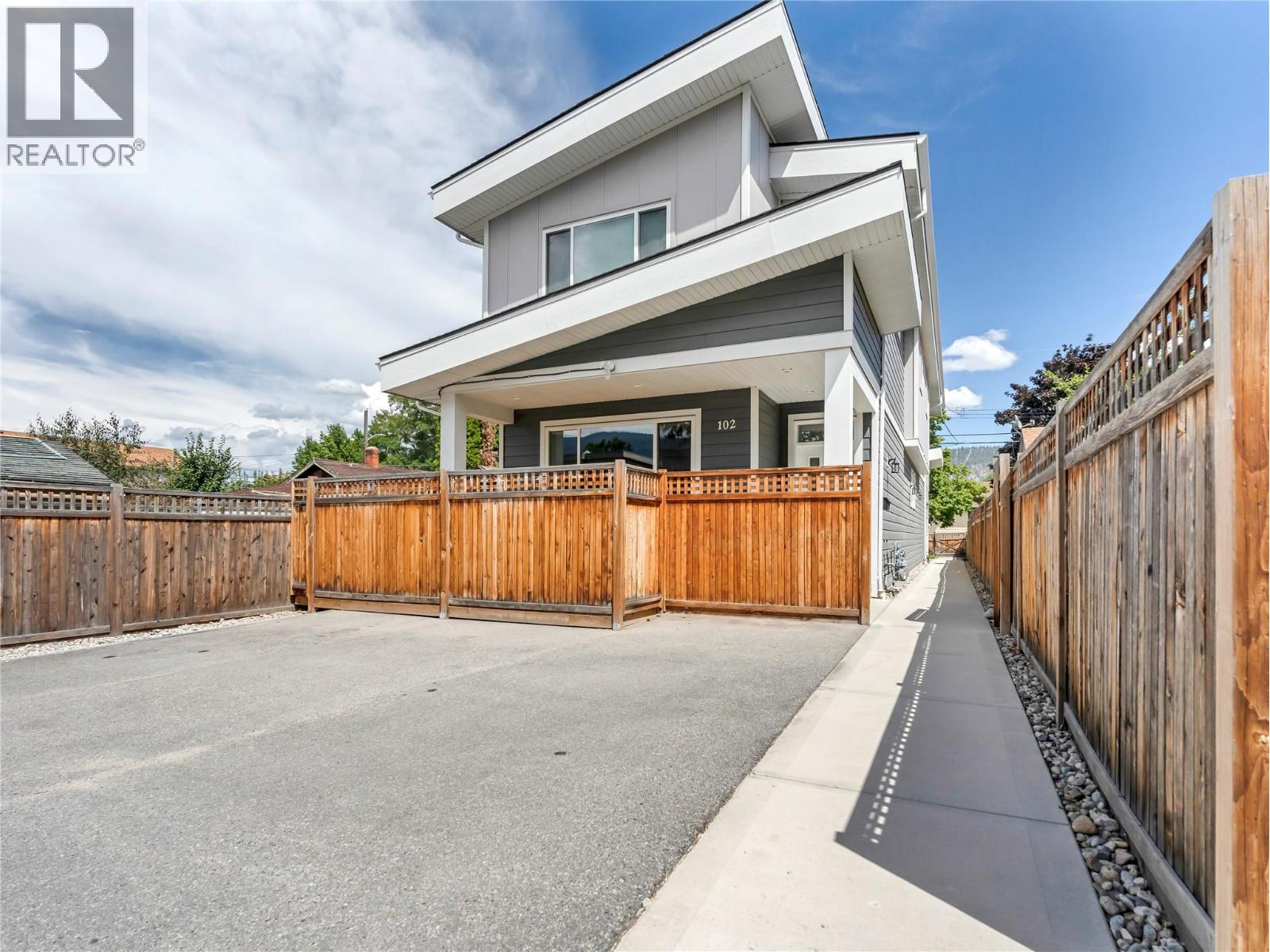 453 Maurice Street Unit 102, Penticton, BC V2A 5V8