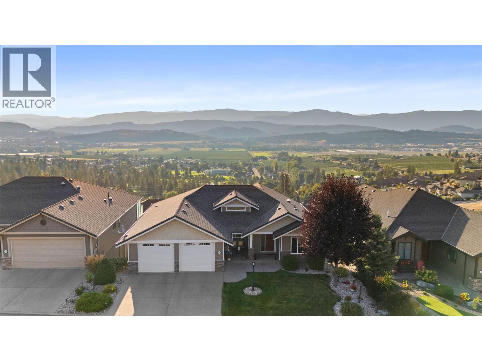 3728 Riviera Dr, Kelowna, BC V1X 8E4