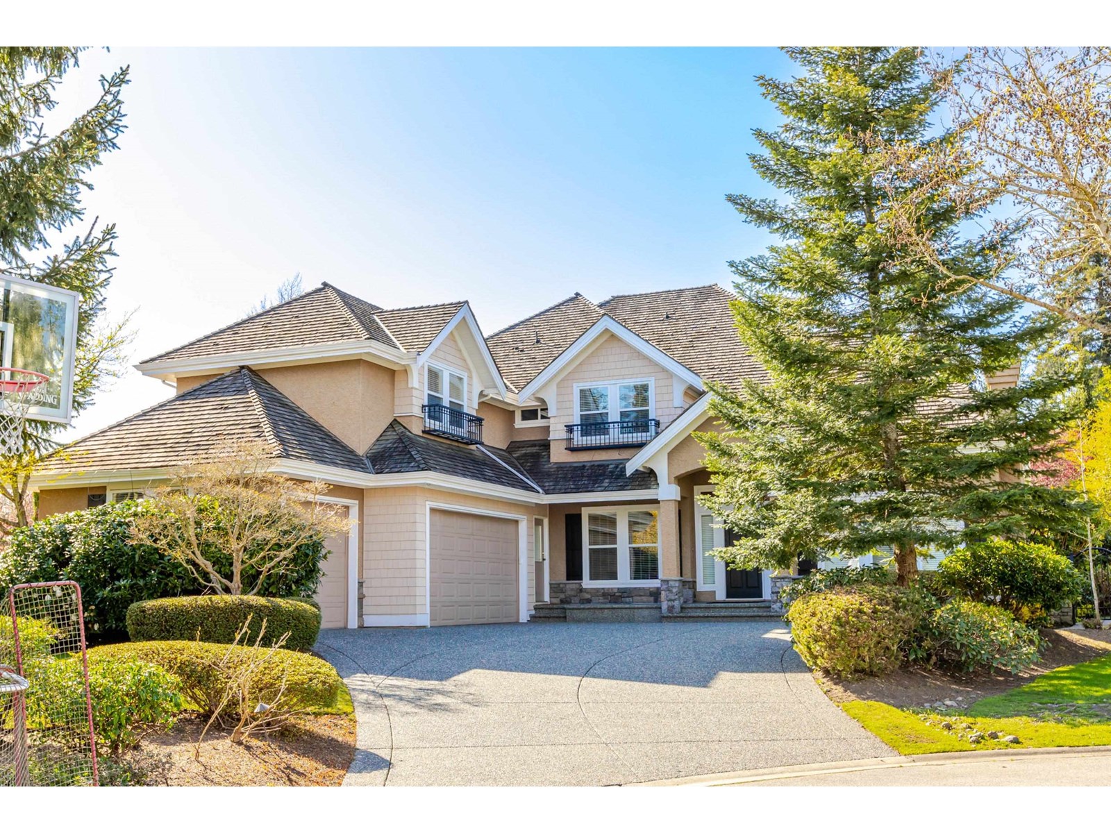 138 Street Unit 2125 #a, Surrey, BC V4A 9X4