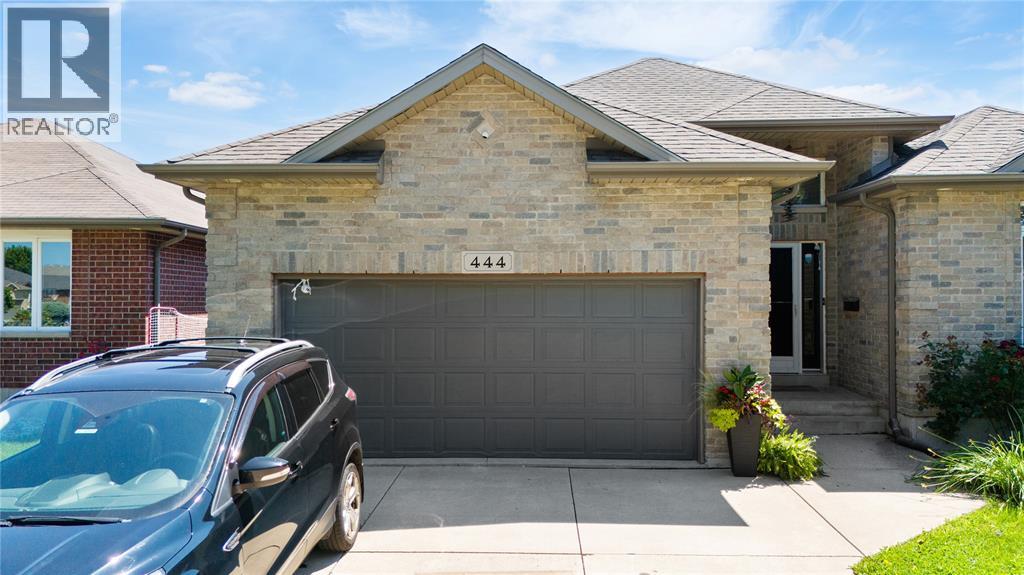 444 Hadfield Cres, Sarnia, ON N7S 6M2