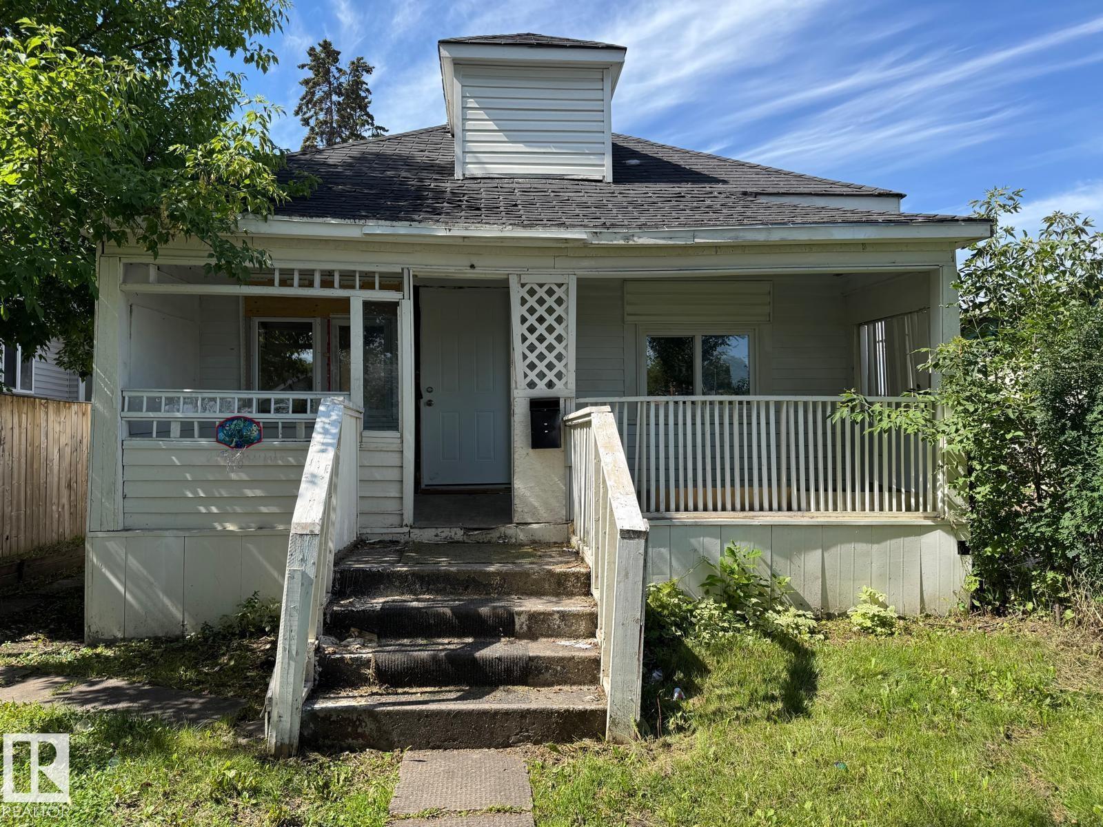 87 St Nw Unit 11734, Edmonton, AB T5B 3M7