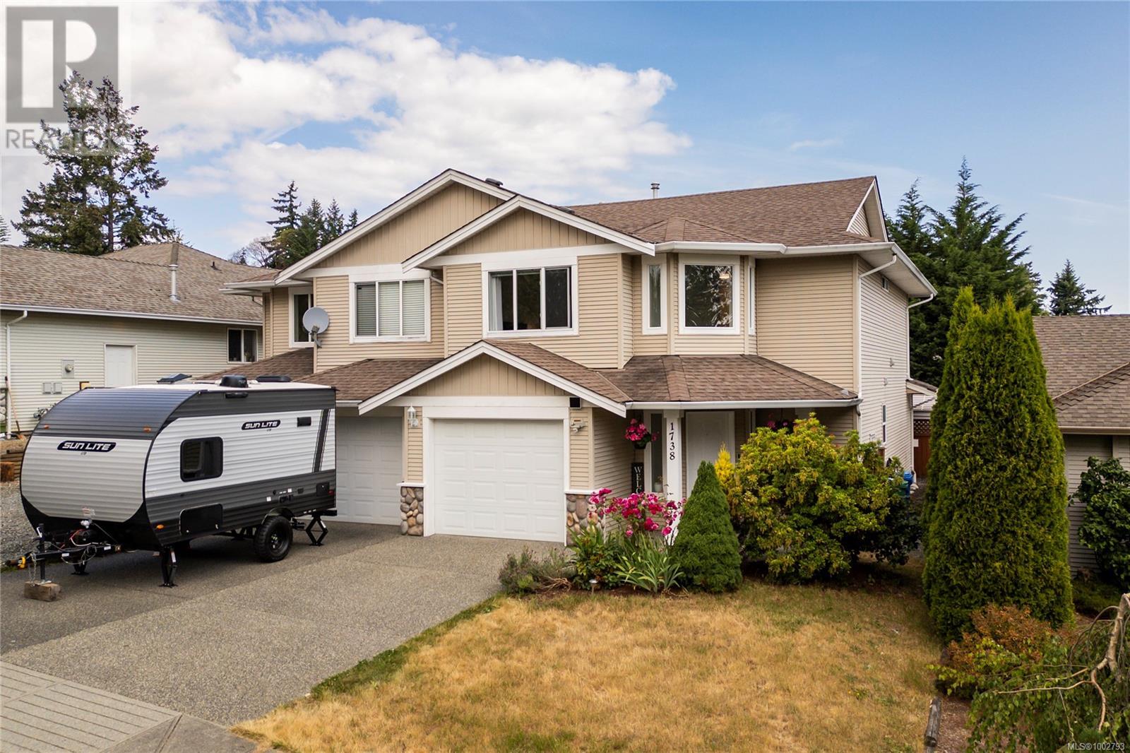 1738 Country Hills Dr, Nanaimo, BC V9X 1X5