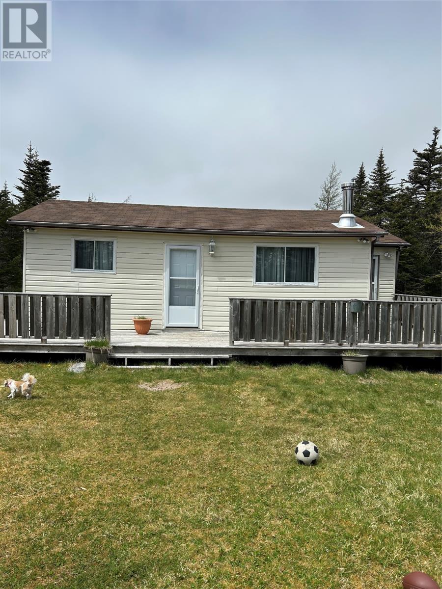 256 Middle Gull Pond Rd, Middle Gull Pond, NL A0A 1B0