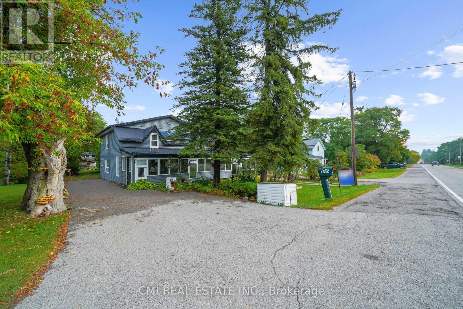 246 Regional 8 Rd, Uxbridge, ON L9P 1R1