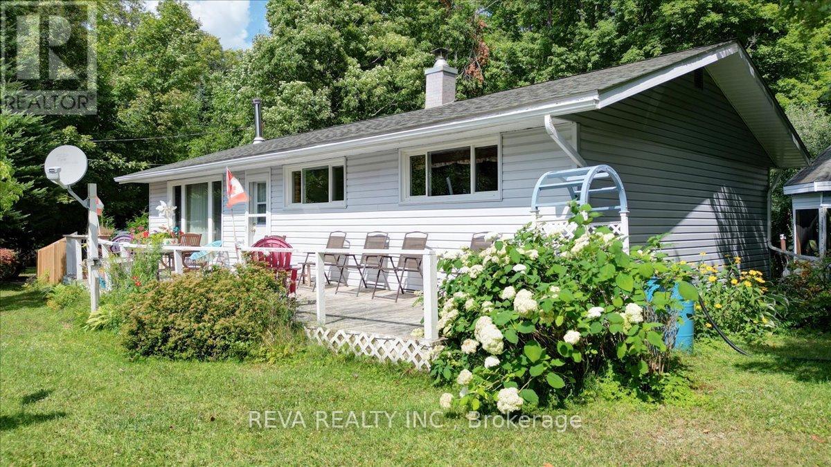 22069 Highway 41 Hwy, Addington Highlands, ON K0H 1L0